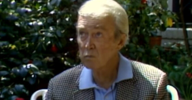 Jimmy Stewart Tells The Funniest Joke In This 1984 Video – Inner