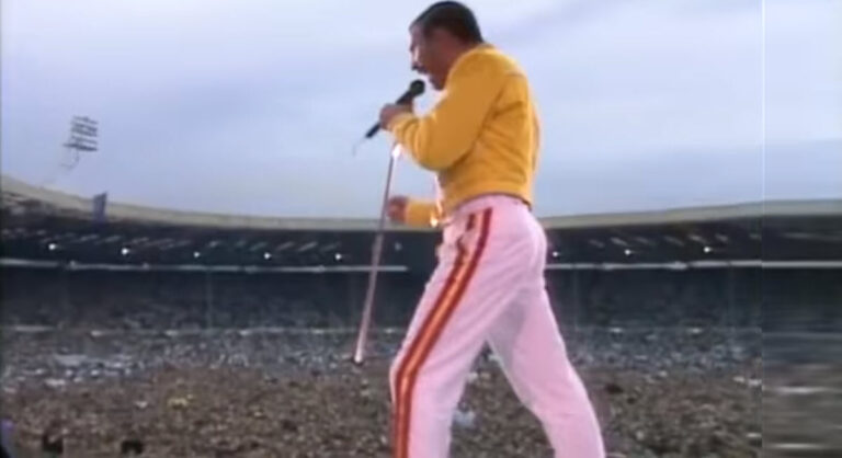 Witness Freddie Mercury At His Finest As He Rocks Live Aid With Mind