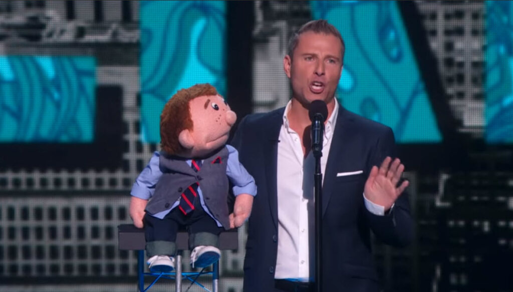 Ventriloquist Astounds Judges After Walking Off Stage and Leaving His Dummy to Finish