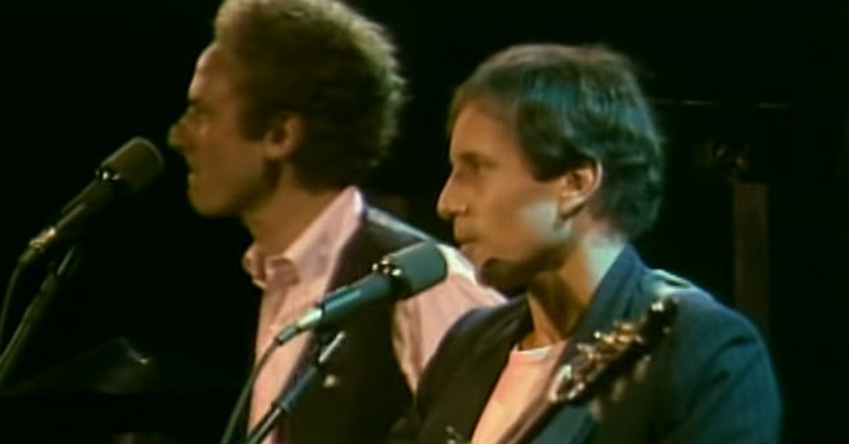 Simon & Garfunkel Perform 'The Sound of Silence' In Iconic Concert In