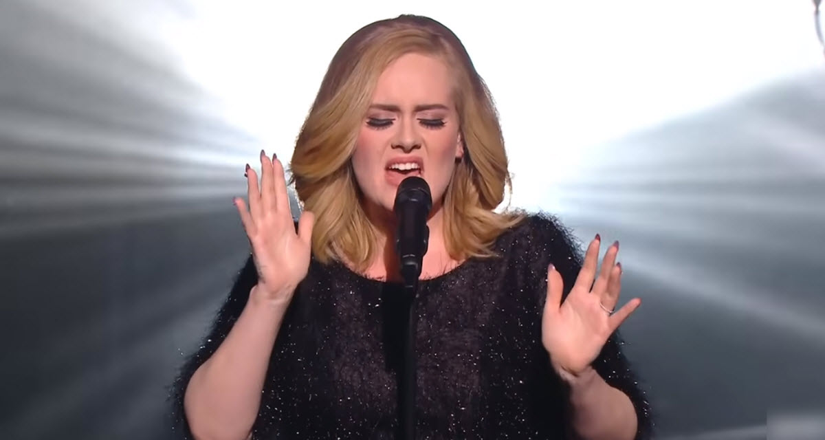 Adele Delivers Mesmerizing Live Performance Of Hello That Leaves Audience Breathless Inner 