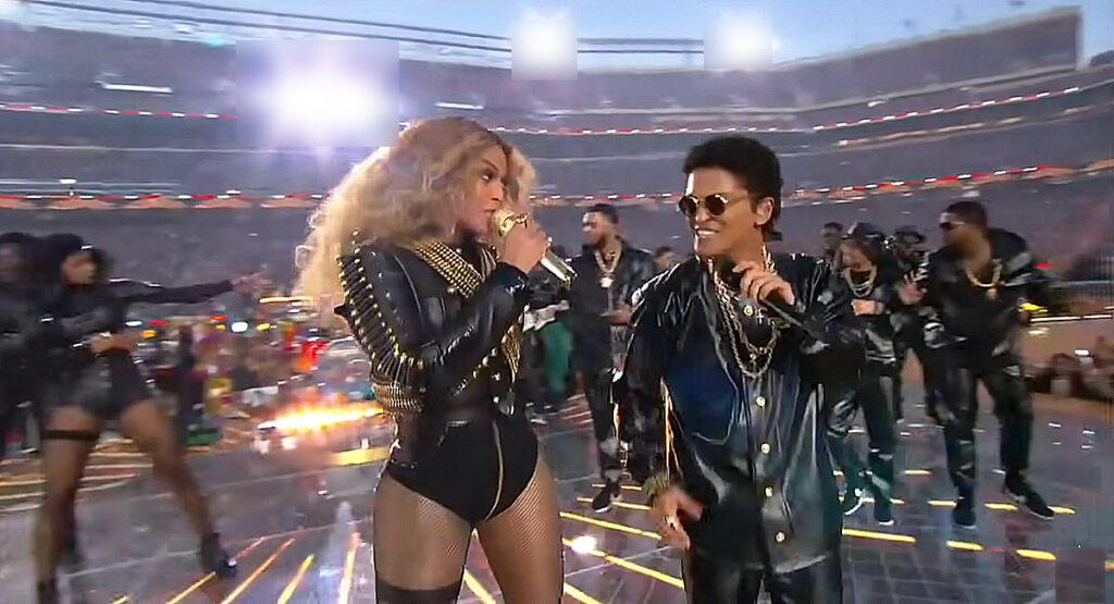 Bruno Mars and Beyoncé Crash Cold Play’s Pepsi Super Bowl Halftime Show ...