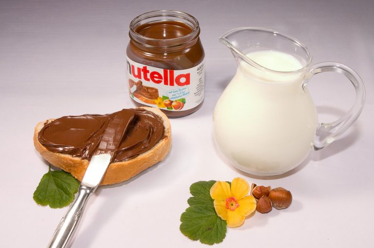 White Chocolate Nutella Is A Real Thing That We Need In Our Lives Right