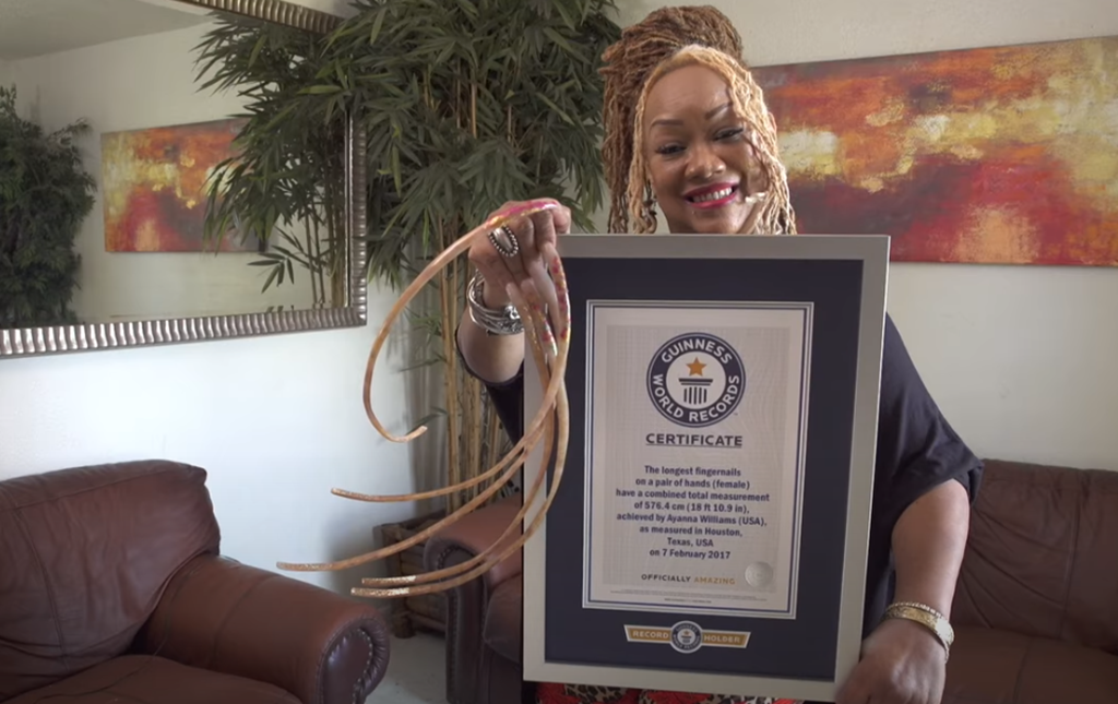 This Woman Has The Longest Nails On Record Makes Guinness Book Of World Records Inner