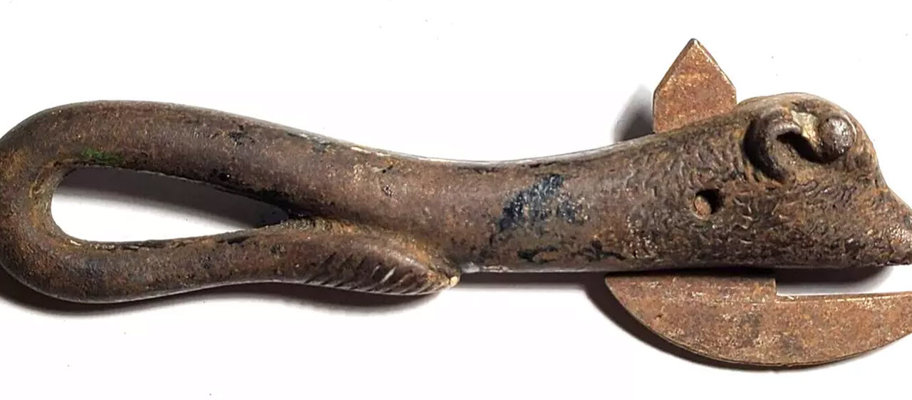 Can You Guess What This Is? Even the Internet Is Stumped By This Bizarre Object 2 1b 3